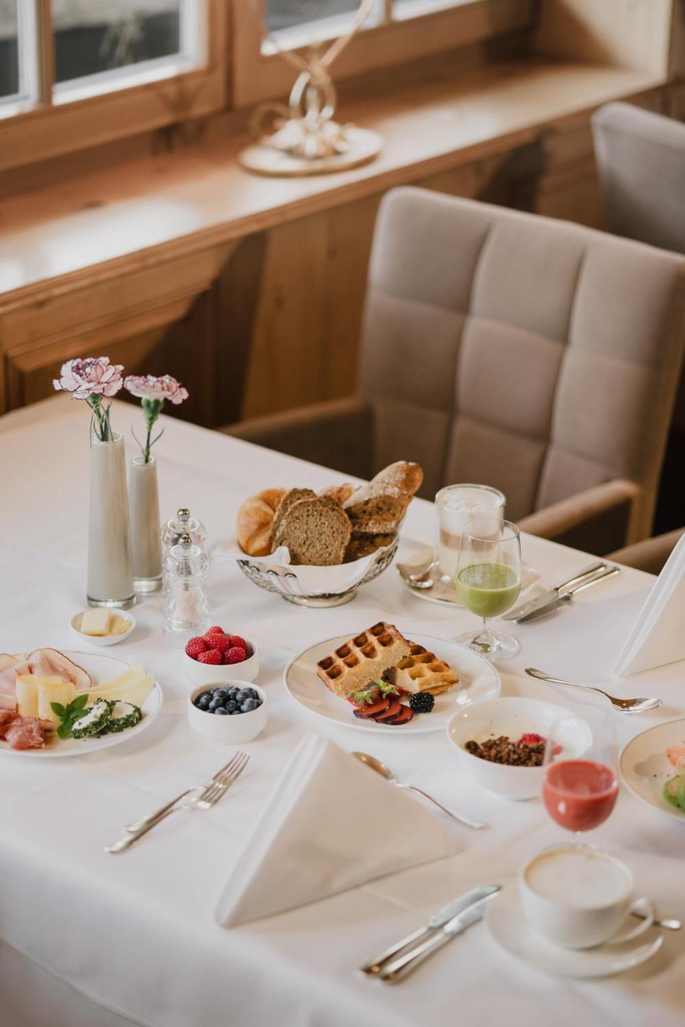 Schlosshotel Фісс Екстер'єр фото